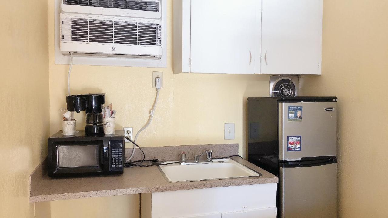 Royal Palace Inn And Suites Myrtle Beach Ocean Blvd Eksteriør bilde